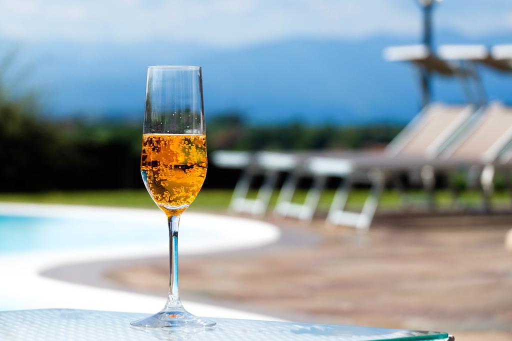 Sweet Life Bed & Breakfast Peschiera del Garda Exterior foto