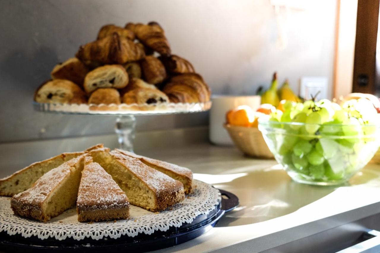 Sweet Life Bed & Breakfast Peschiera del Garda Exterior foto
