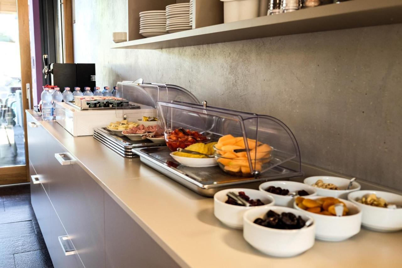 Sweet Life Bed & Breakfast Peschiera del Garda Exterior foto